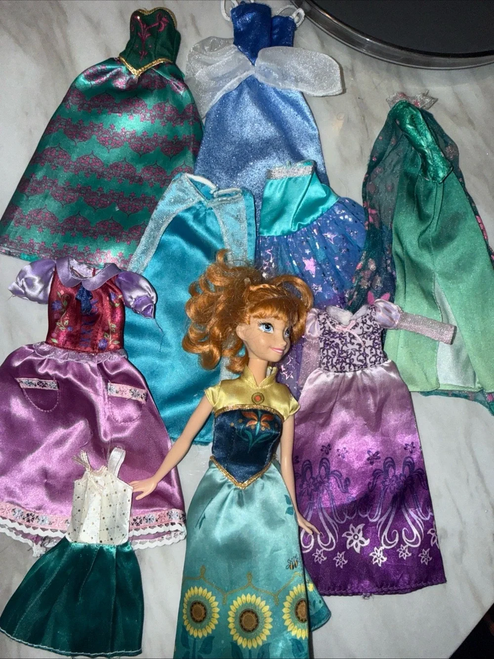 Princess Ana doll and princess dress lot